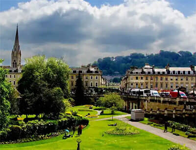 ���ػݡ�Ӣ��һ��7��10�죨3�꣩