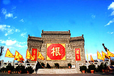 太原到壶口瀑布/小西天/洪洞大槐树大槐树/广胜寺/王家大院二日游