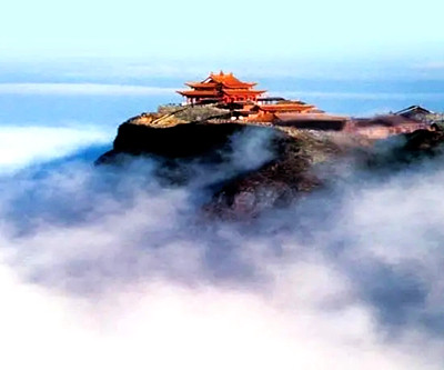 【金色年华】成都/九寨沟/黄龙/都江堰/峨眉山/乐山/熊猫基地/三星堆/锦里双动八日游